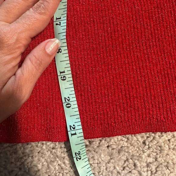 August Silk Silk Blend Red Shimmer blouse size Large - Picture 6 of 6